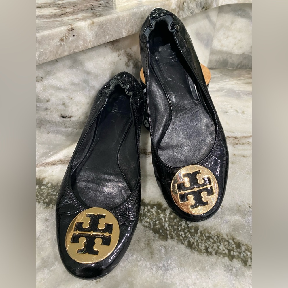 Tory Burch, black patent leather, flats - Picture 14 of 16